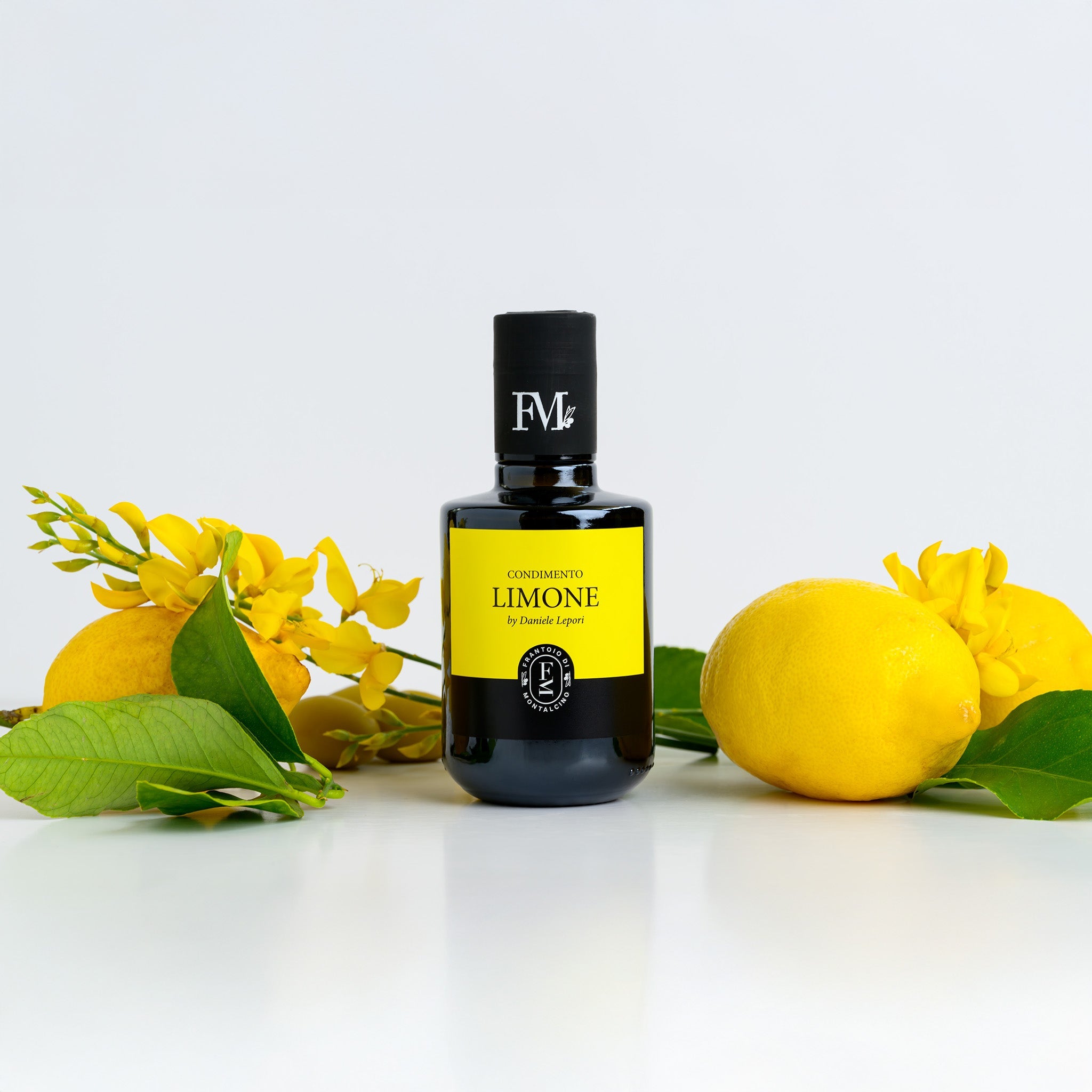 Toscano IGP Limone lemon olive oil — bottle front view